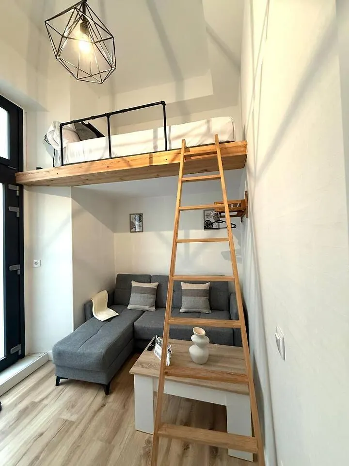 Studio In The City Center! Malaga Apartment